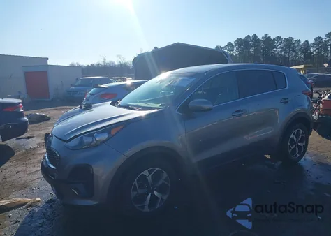 2020 Kia Sportage Lx z USA, uszkodzony, nr VIN KNDPM3AC0L7823374